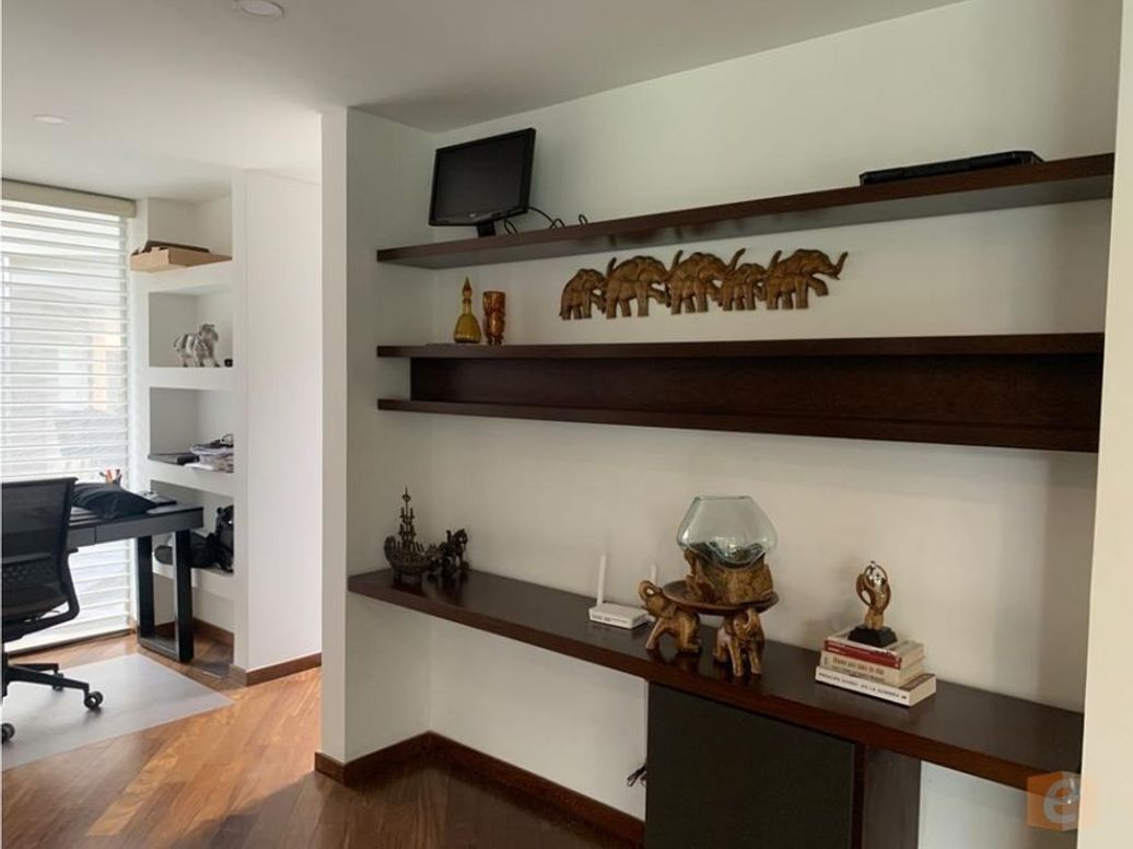 Casa de 4 alcobas en venta en Casa Blanca, Bogotá, 420 m² · foto 3 de 20