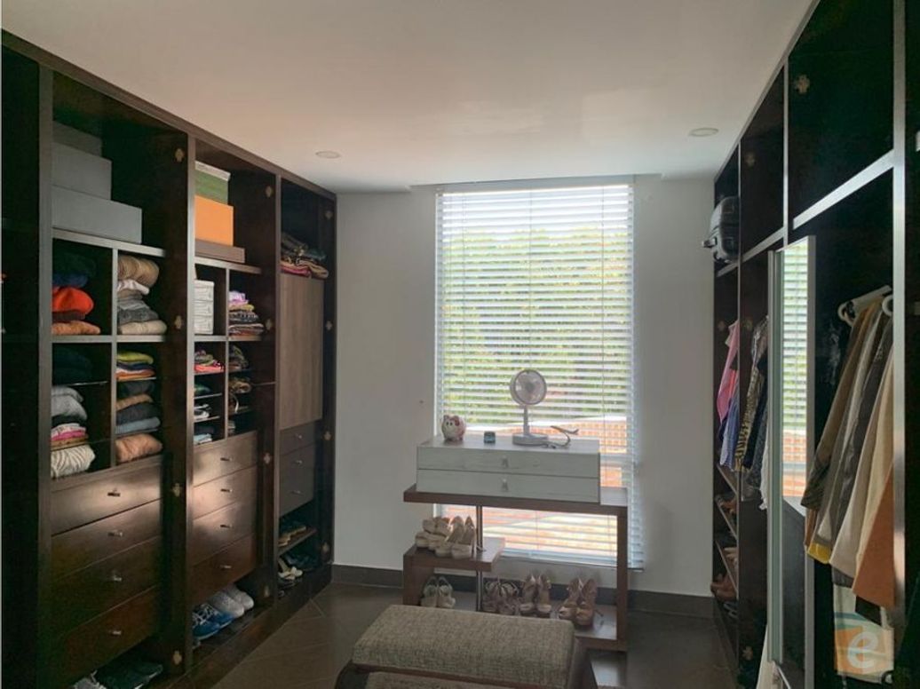Casa de 4 alcobas en venta en Casa Blanca, Bogotá, 420 m² · foto 12 de 20
