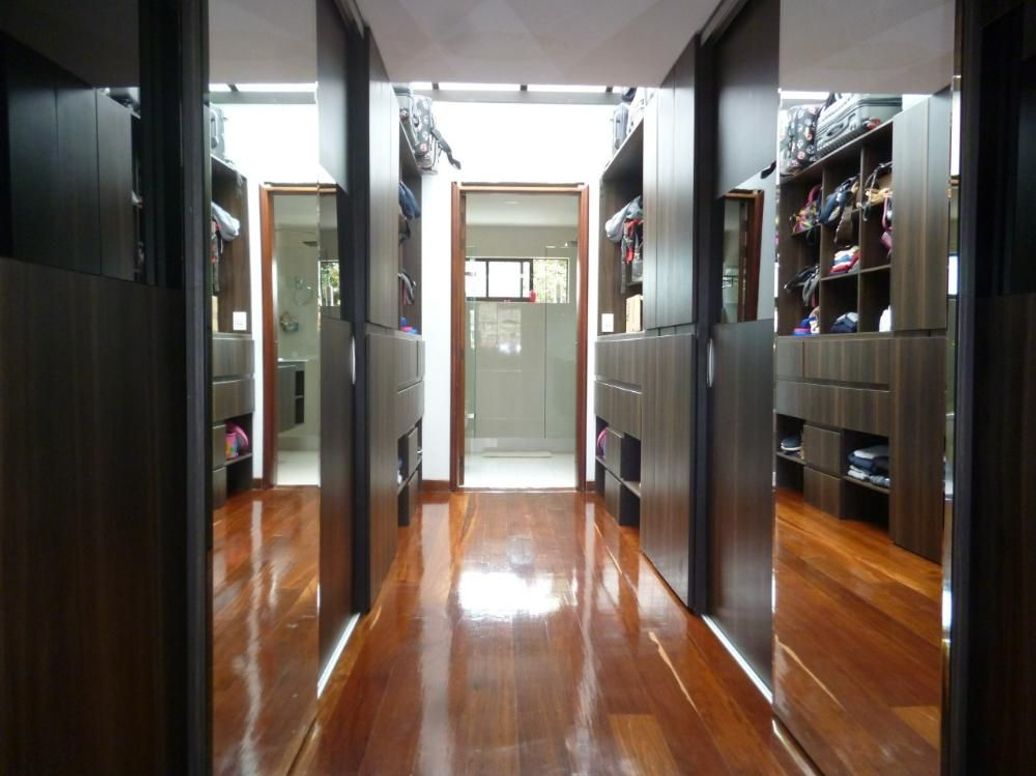 Casa de 4 alcobas en venta en Santa Barbara Occidental, Bogotá, 423 m² · foto 7 de 10