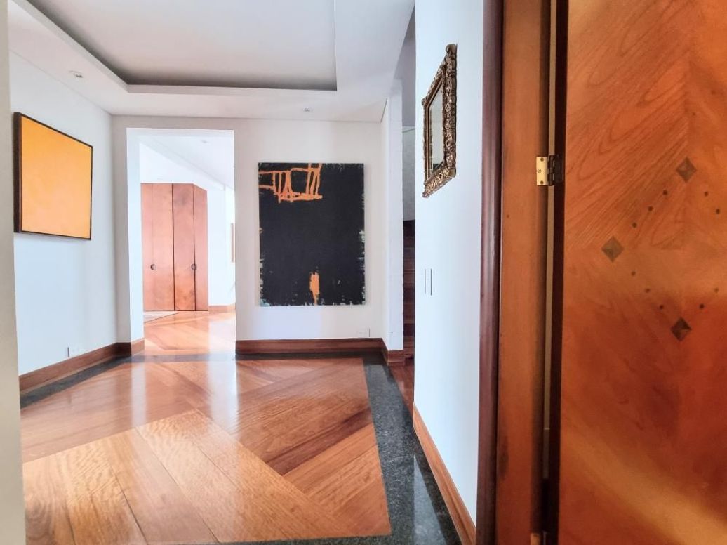 Apartamento de 4 alcobas en venta en Santa Bibiana, Bogotá, 320 m² · foto 19 de 20