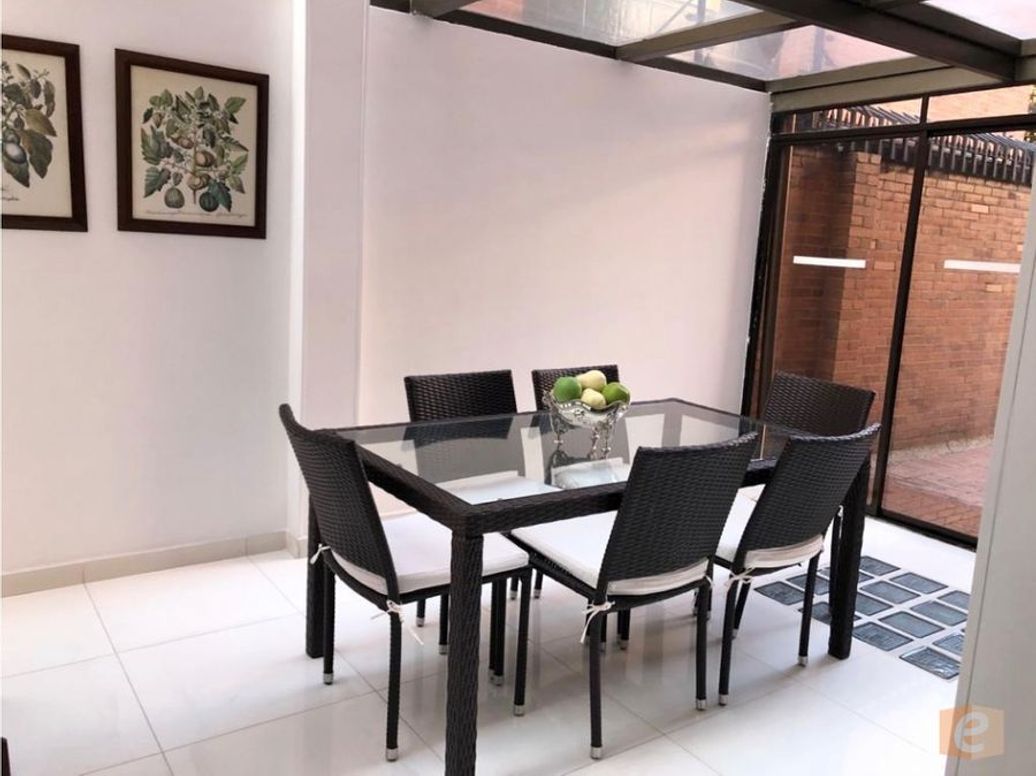 Apartamento de 4 alcobas en venta en La Carolina, Bogotá, 477 m² · foto 6 de 15