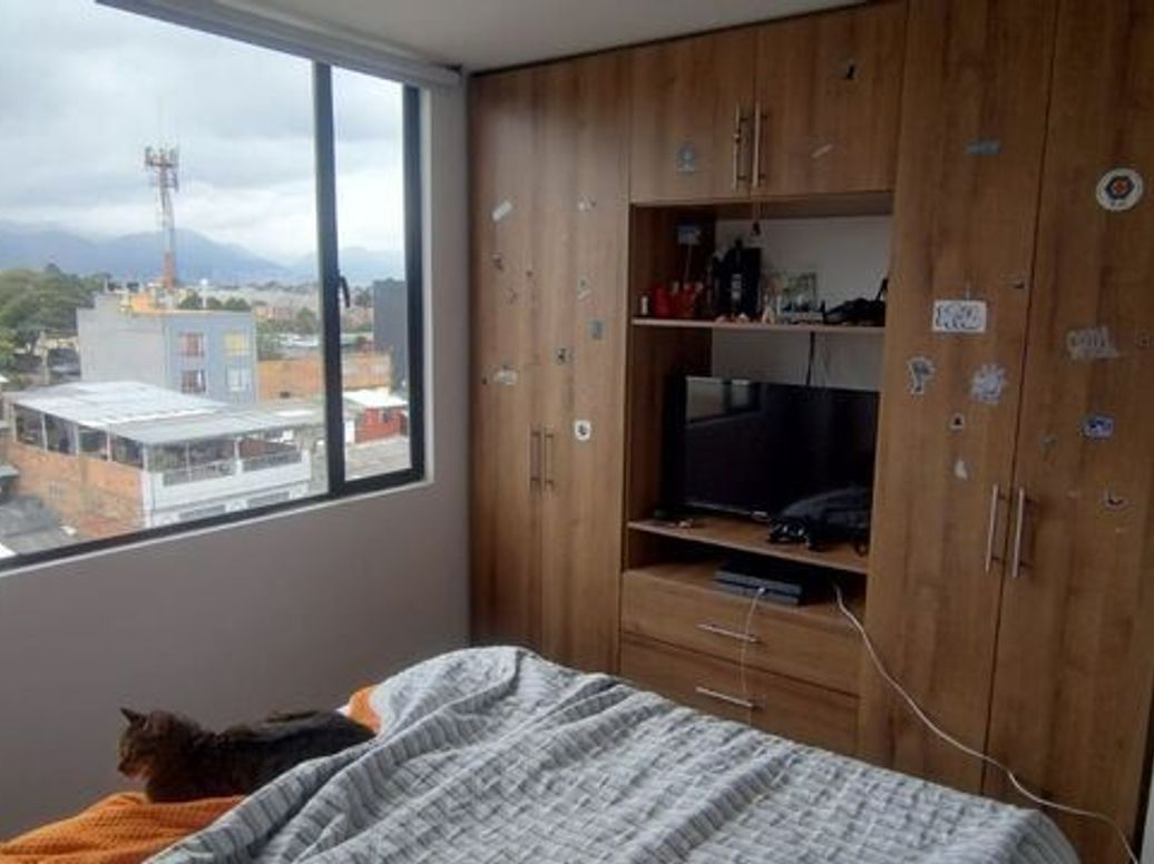 Apartamento de 4 alcobas en venta en Florencia, Bogotá, 102 m² · foto 5 de 10