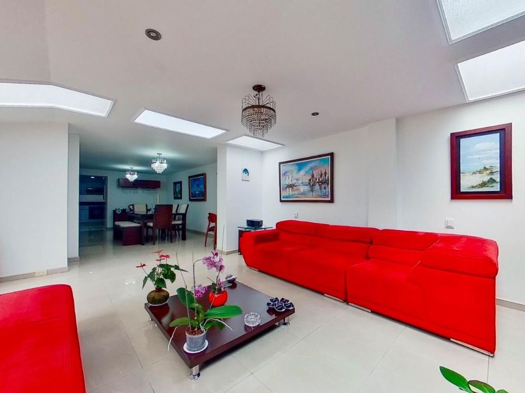 Apartamento de 3 alcobas en venta en Santa Barbara Central, Bogotá, 145 m² · foto 5 de 20