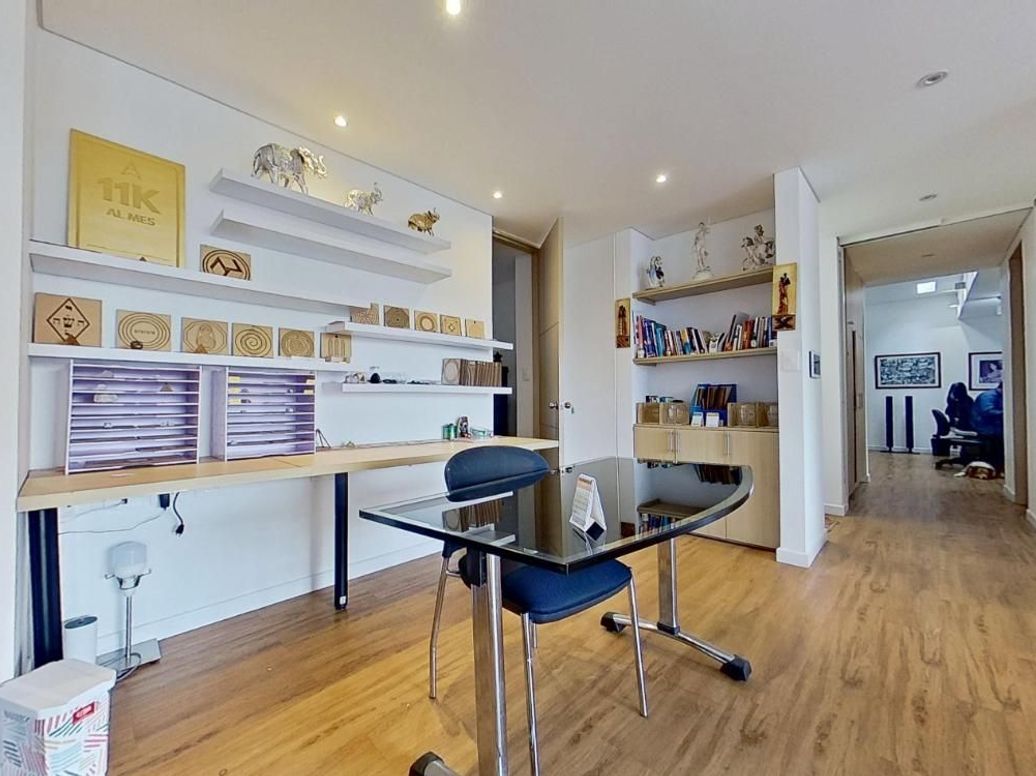 Apartamento de 4 alcobas en venta en Los Cedritos, Bogotá, 187 m² · foto 9 de 20