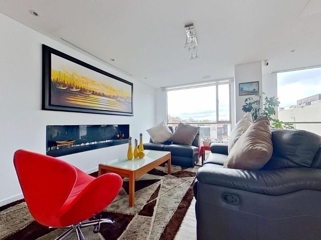 Apartamento de 4 alcobas en venta en Los Cedritos, Bogotá, 187 m² · foto 2 de 20