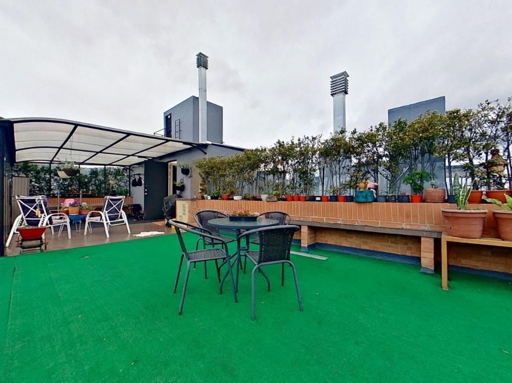 Apartamento de 4 alcobas en venta en Los Cedritos, Bogotá, 187 m² · foto 13 de 20