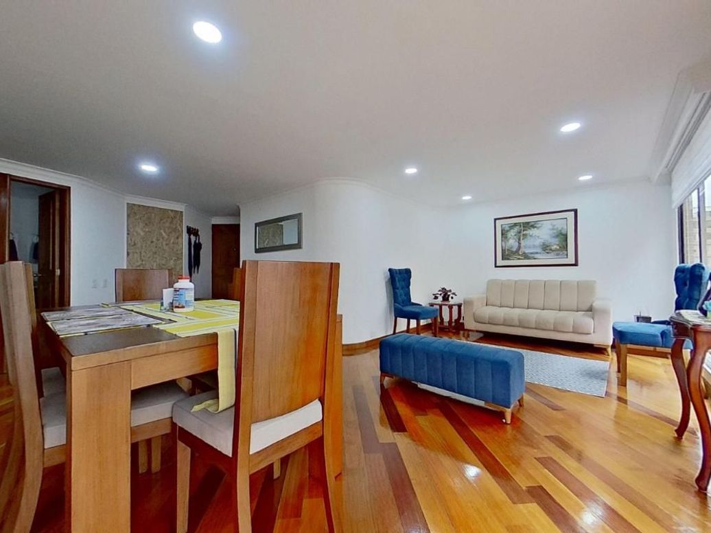 Apartamento de 3 alcobas en venta en Santa Barbara Oriental, Bogotá, 105 m² · foto 3 de 20