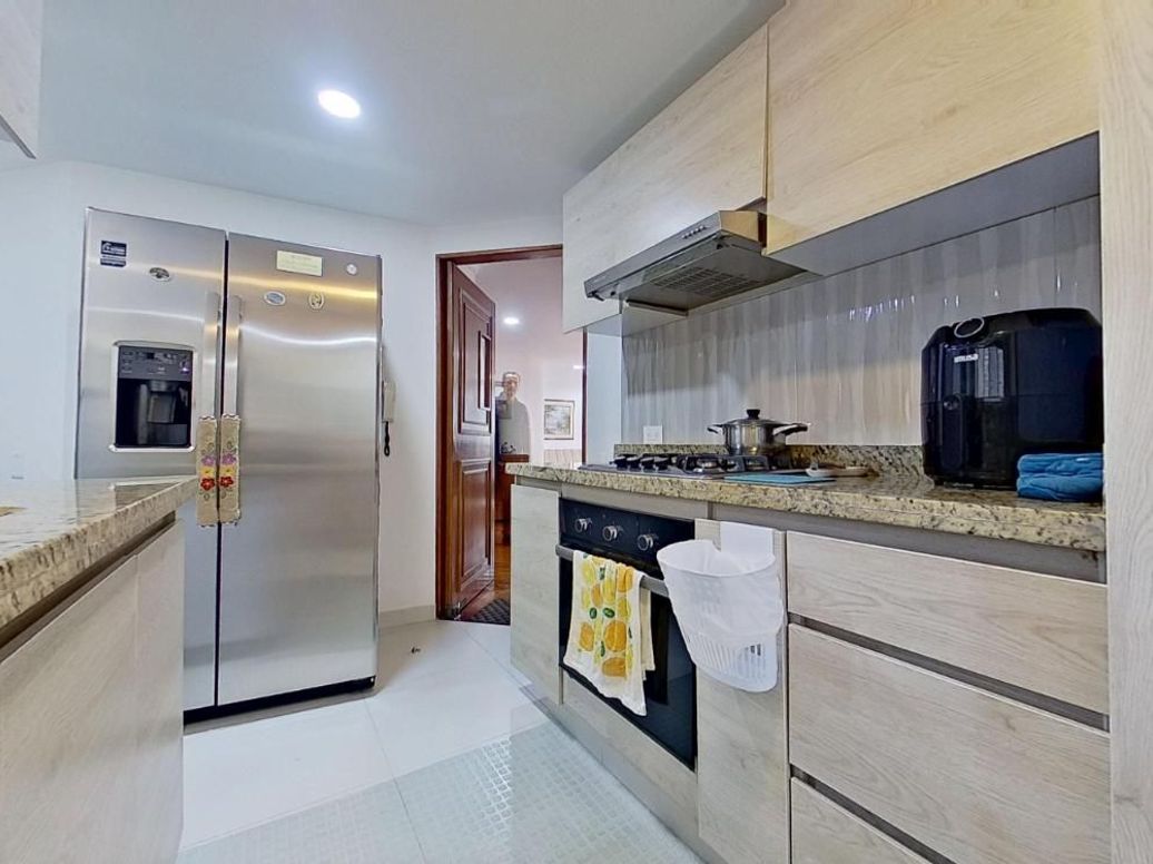 Apartamento de 3 alcobas en venta en Santa Barbara Oriental, Bogotá, 105 m² · foto 8 de 20