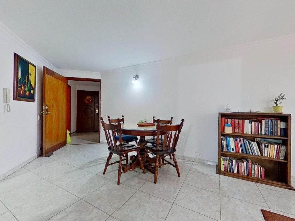 Apartamento de 2 alcobas en venta en Santa Barbara Central, Bogotá, 75 m² · foto 5 de 15