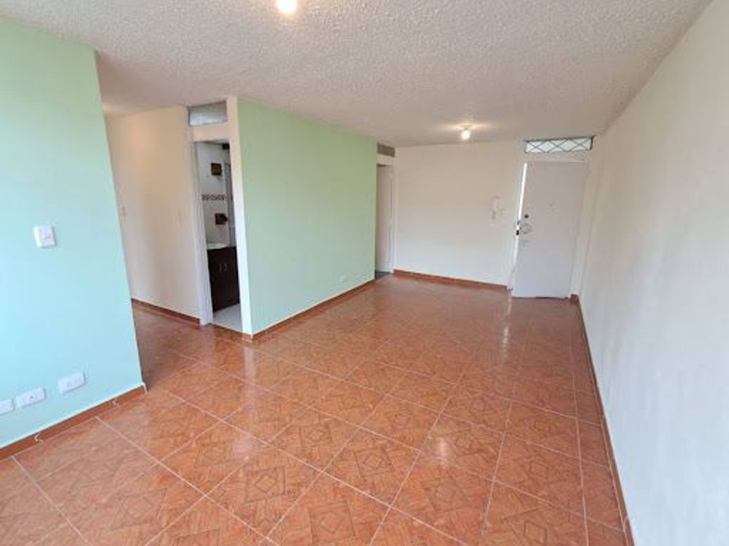 Apartamento de 3 alcobas en venta en Zarzamora, Bogotá, 63 m² · foto 4 de 20