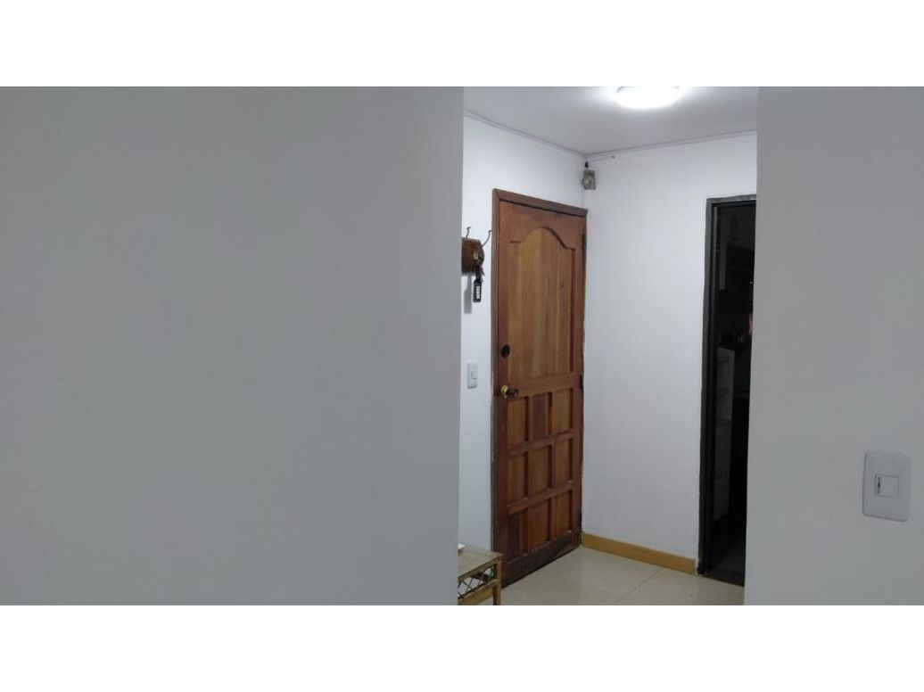 Apartamento de 2 alcobas en venta en Modelia, Bogotá, 116 m² · foto 2 de 20
