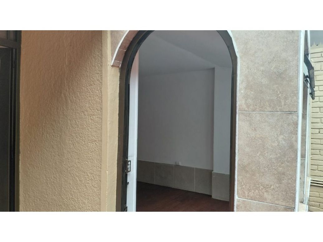 Apartaestudio en venta en Modelia, Bogotá, 29 m² · foto 3 de 13