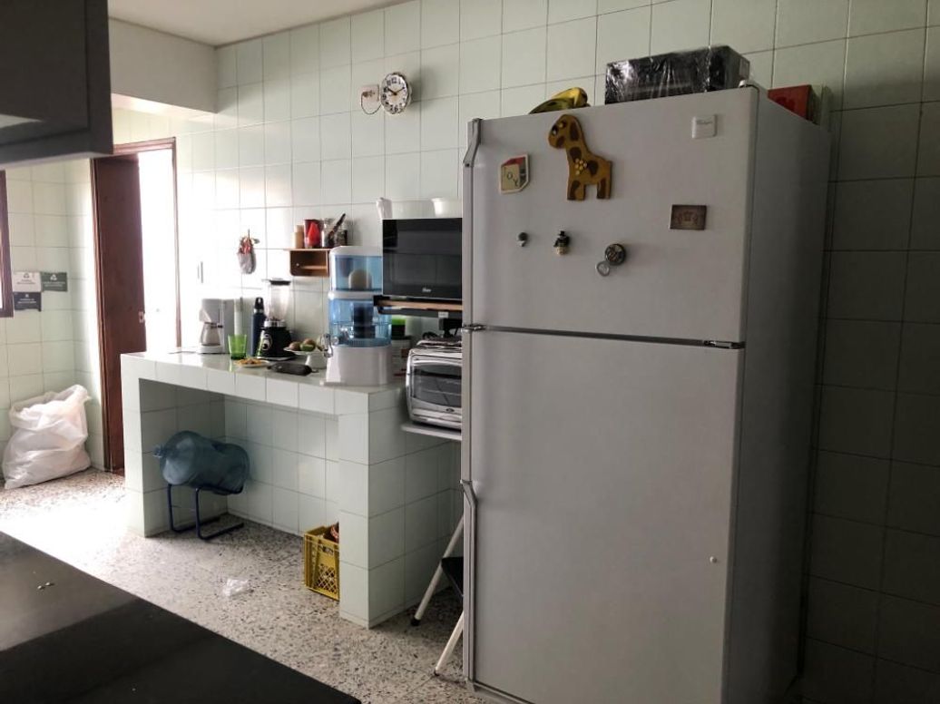 Casa de 4 alcobas en venta en Niza Norte, Bogotá, 308 m² · foto 5 de 20