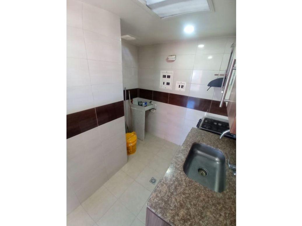 Apartamento de 2 alcobas en venta en Prado Veraniego, Bogotá, 68 m² · foto 9 de 20