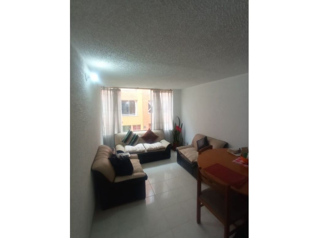 Apartamento de 3 alcobas en venta en Tierra Buena, Bogotá, 55 m² · foto 4 de 20