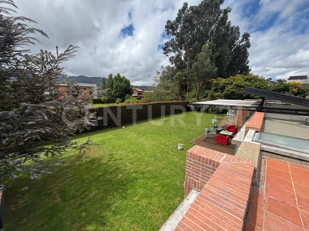 Casa de 4 alcobas en venta en Guaymaral, Bogotá, 334 m² · foto 17 de 19