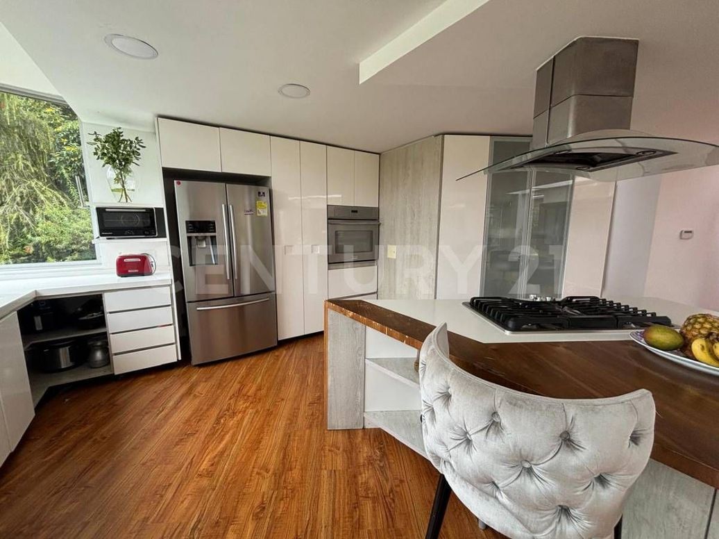 Casa de 4 alcobas en venta en Guaymaral, Bogotá, 334 m² · foto 14 de 19