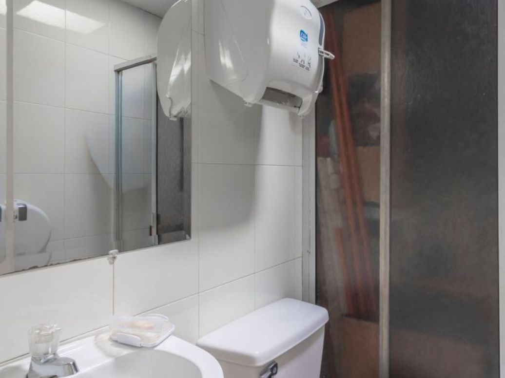 Casa de 4 alcobas en venta en Niza Norte, Bogotá, 210 m² · foto 13 de 20