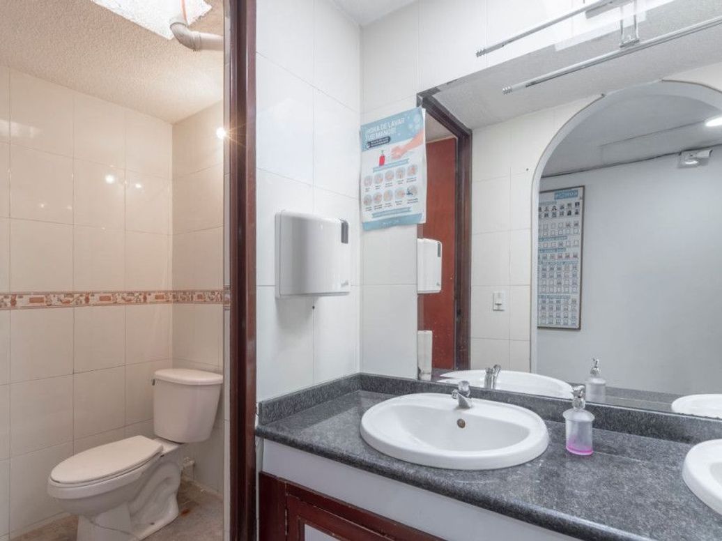 Casa de 4 alcobas en venta en Niza Norte, Bogotá, 210 m² · foto 14 de 20