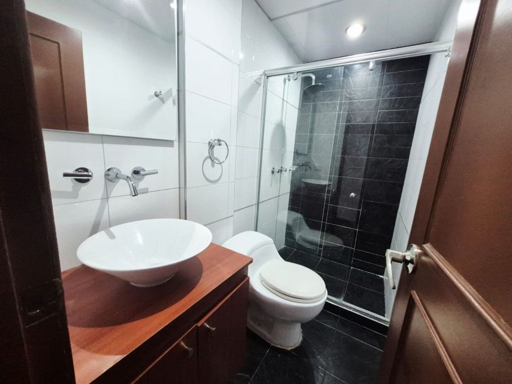 Apartamento en venta en Cedro Salazar, Bogotá · foto 11 de 15