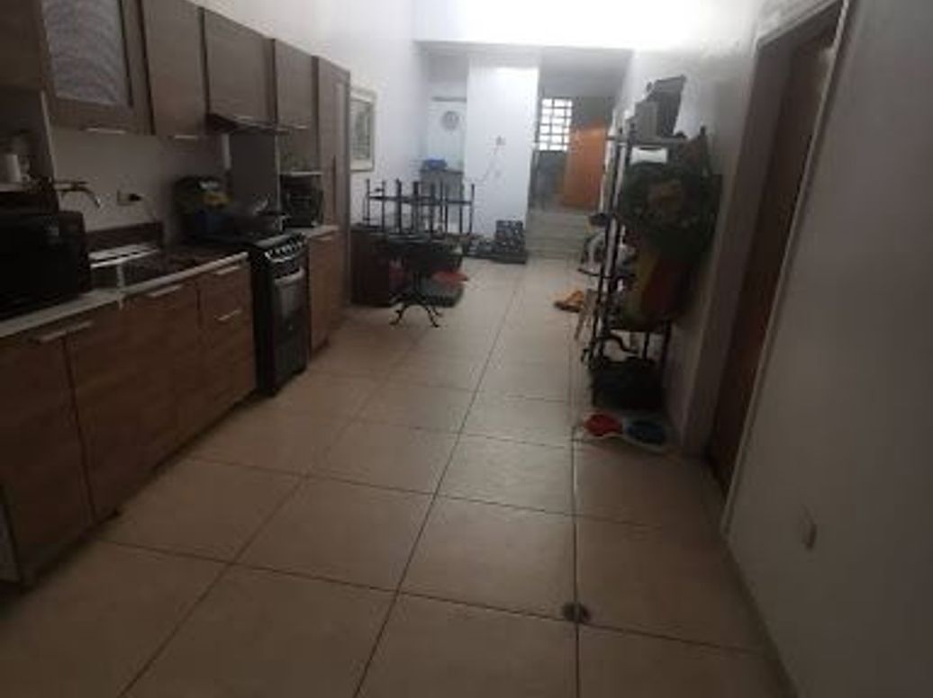 Casa de 5 alcobas en venta en Pasadena, Bogotá, 358 m² · foto 4 de 8