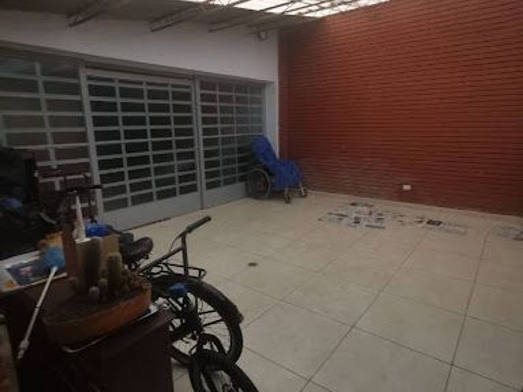 Casa de 5 alcobas en venta en Pasadena, Bogotá, 358 m² · foto 6 de 8