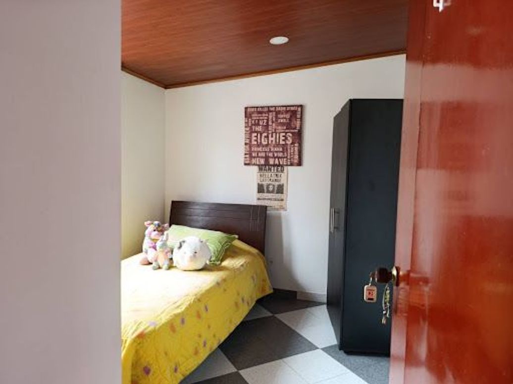 Casa de 6 alcobas en venta en Bosa, Bogotá, 336 m² · foto 17 de 20