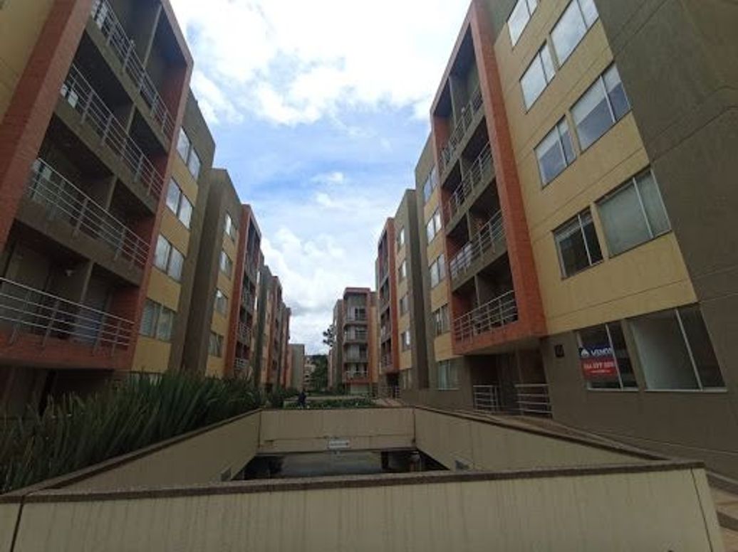Apartamento de 2 alcobas en venta en Nuevo Horizonte, Bogotá, 68 m² · foto 4 de 20