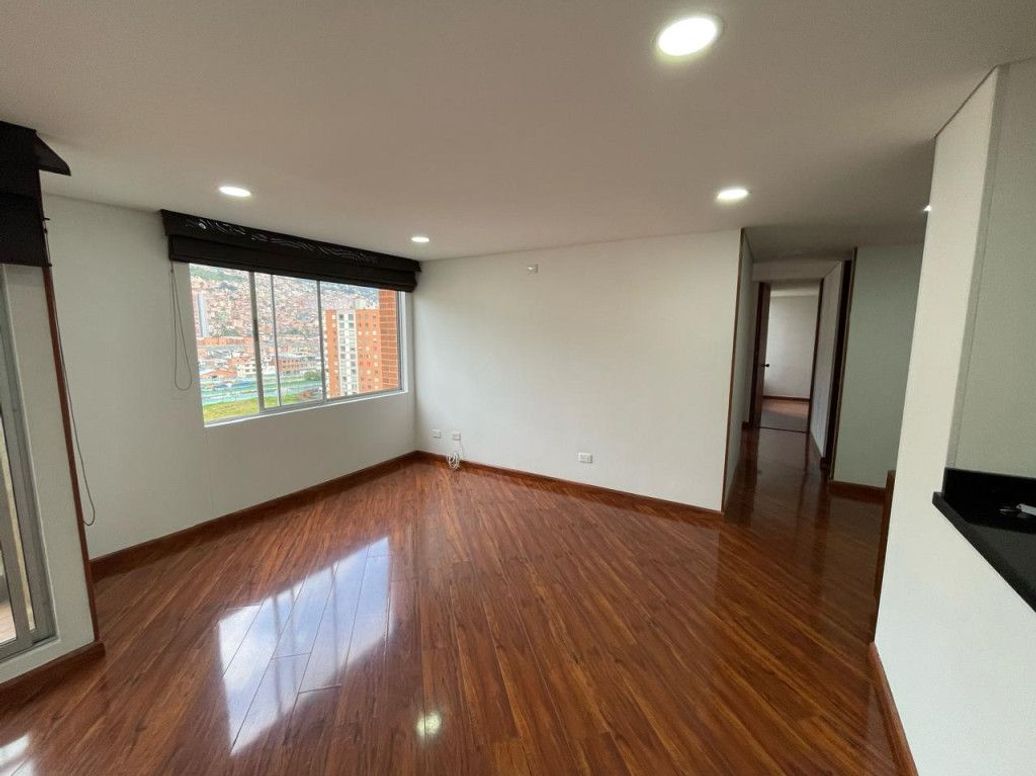 Apartamento de 3 alcobas en venta en Verbenal, Bogotá, 86 m² · foto 10 de 19