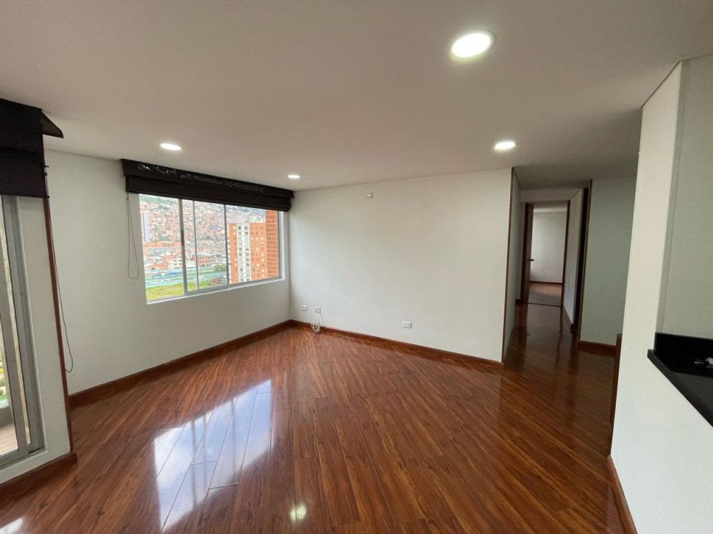 Apartamento de 3 alcobas en venta en Verbenal, Bogotá, 86 m² · foto 8 de 19