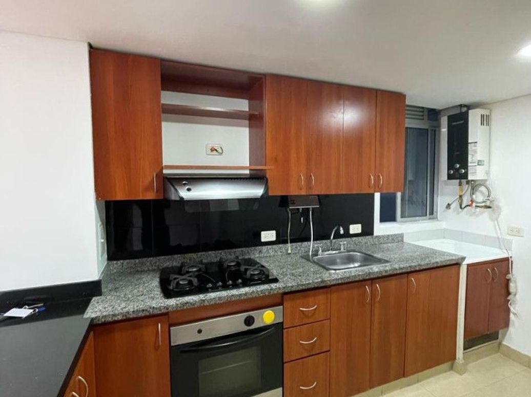 Apartamento de 3 alcobas en venta en Verbenal, Bogotá, 86 m² · foto 5 de 19