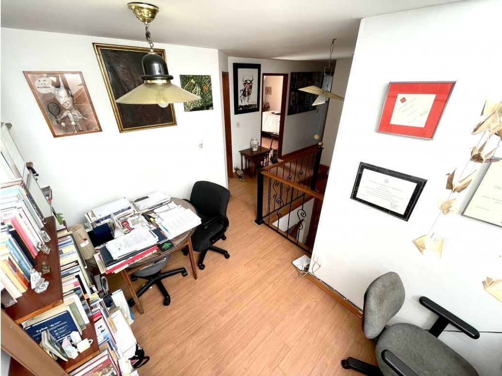 Apartamento de 3 alcobas en venta en Chicó Navarra, Bogotá, 165 m² · foto 11 de 19