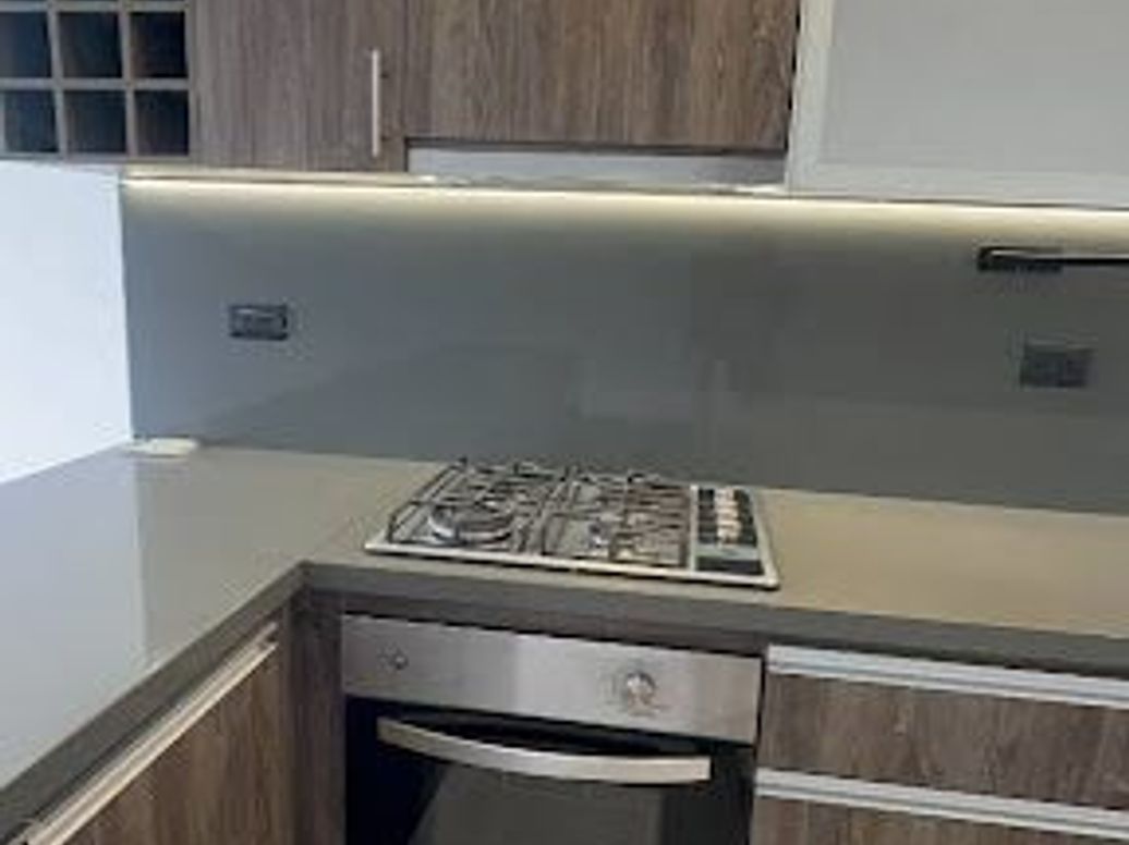 Apartamento de 2 alcobas en venta en Los Alcázares, Bogotá, 80 m² · foto 9 de 11