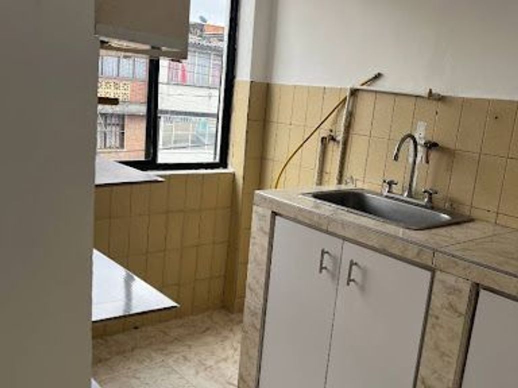 Casa de 9 alcobas en venta en Veraguas, Bogotá, 450 m² · foto 15 de 20