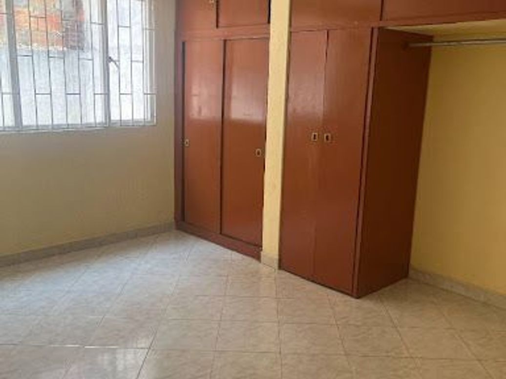 Casa de 9 alcobas en venta en Veraguas, Bogotá, 450 m² · foto 11 de 20