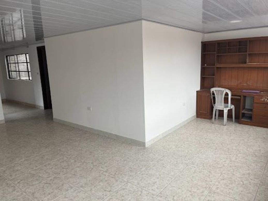 Casa de 9 alcobas en venta en Veraguas, Bogotá, 450 m² · foto 18 de 20