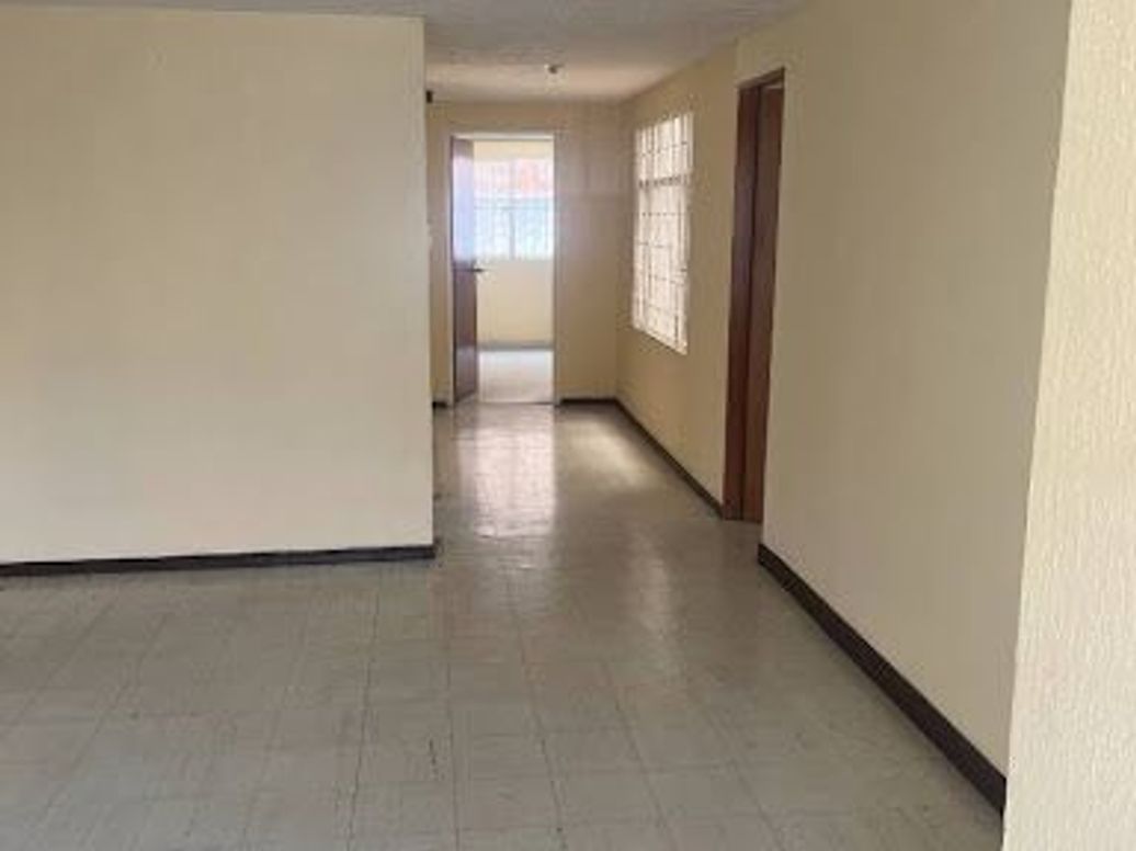 Casa de 9 alcobas en venta en Veraguas, Bogotá, 450 m² · foto 7 de 20
