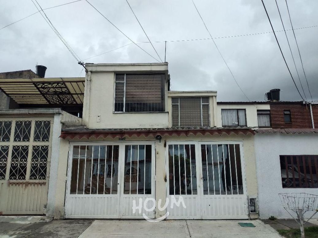 Casa de 4 alcobas en venta en Provivienda Norte, Bogotá, 250 m² · foto 3 de 20