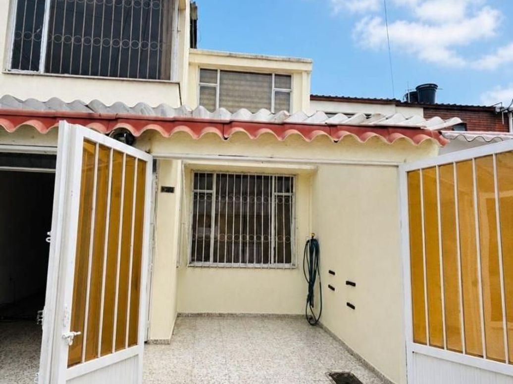 Casa de 4 alcobas en venta en Provivienda Norte, Bogotá, 250 m² · foto 5 de 20