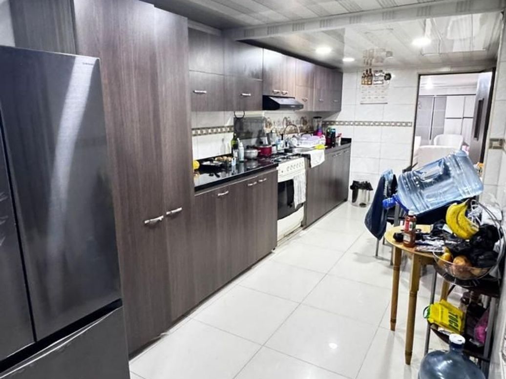 Casa de 4 alcobas en venta en Provivienda Norte, Bogotá, 250 m² · foto 13 de 20