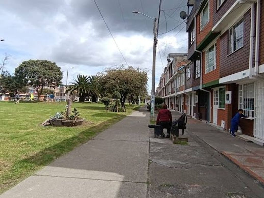Casa de 4 alcobas en venta en Plazuelas Del Virrey, Bogotá, 112 m² · foto 8 de 20