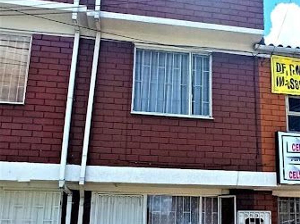 Casa de 4 alcobas en venta en Plazuelas Del Virrey, Bogotá, 112 m² · foto 4 de 20