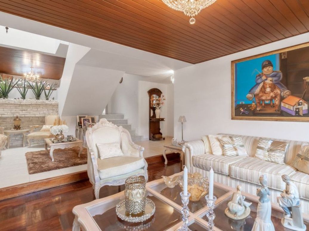 Casa de 4 alcobas en venta en Estoril, Bogotá, 345 m² · foto 2 de 20