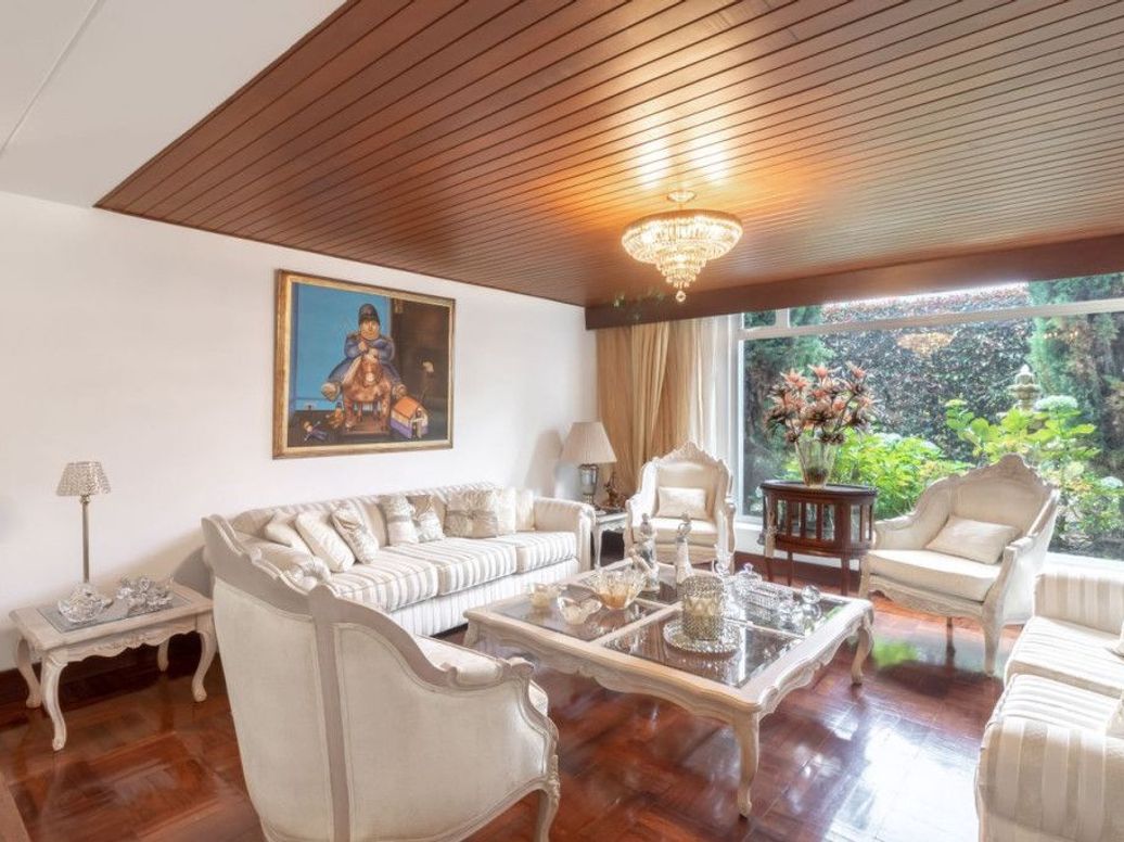 Casa de 4 alcobas en venta en Estoril, Bogotá, 345 m² · foto 3 de 20