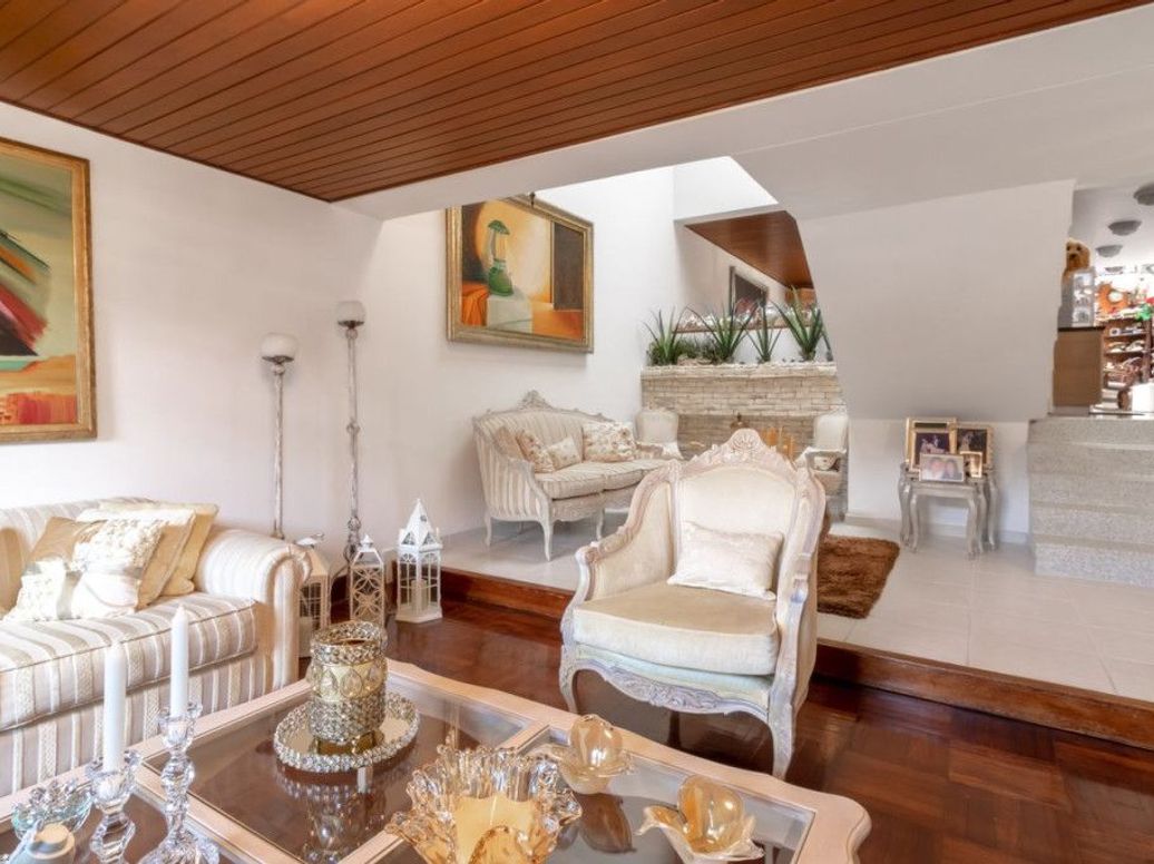 Casa de 4 alcobas en venta en Estoril, Bogotá, 345 m² · foto 4 de 20