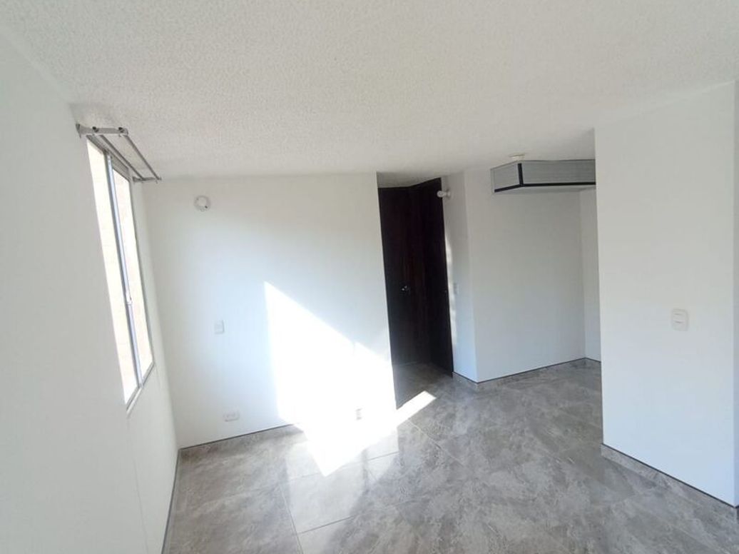Apartamento de 2 alcobas en venta en San Jose, Bogotá, 49 m² · foto 3 de 15