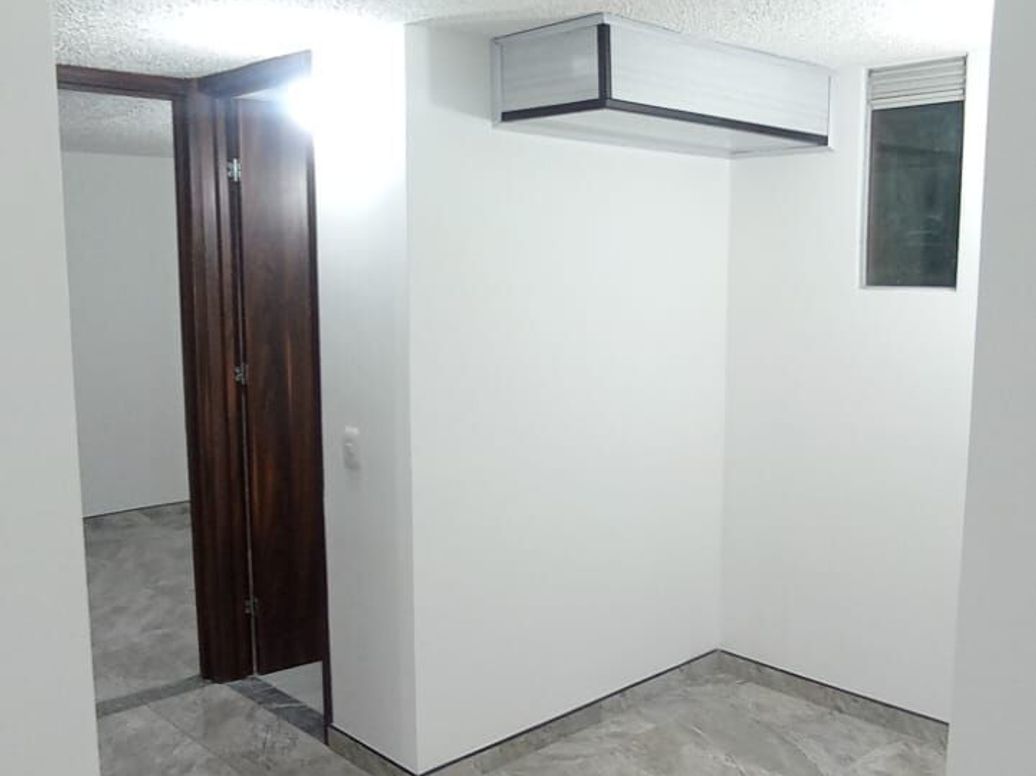 Apartamento de 2 alcobas en venta en San Jose, Bogotá, 49 m² · foto 10 de 15