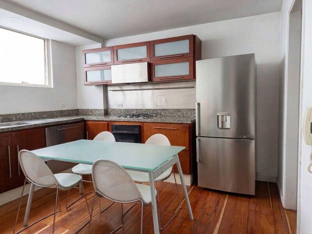 Apartamento de 2 alcobas en venta en El Retiro, Bogotá, 144 m² · foto 12 de 16