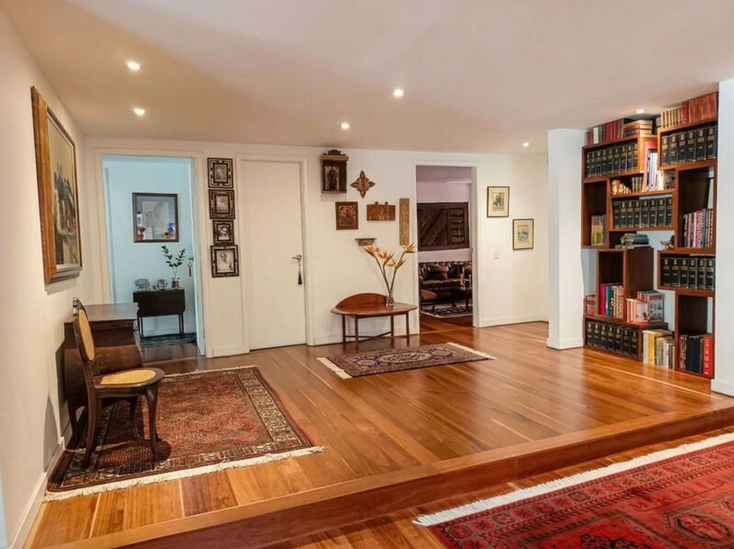 Apartamento de 2 alcobas en venta en El Retiro, Bogotá, 144 m² · foto 3 de 16