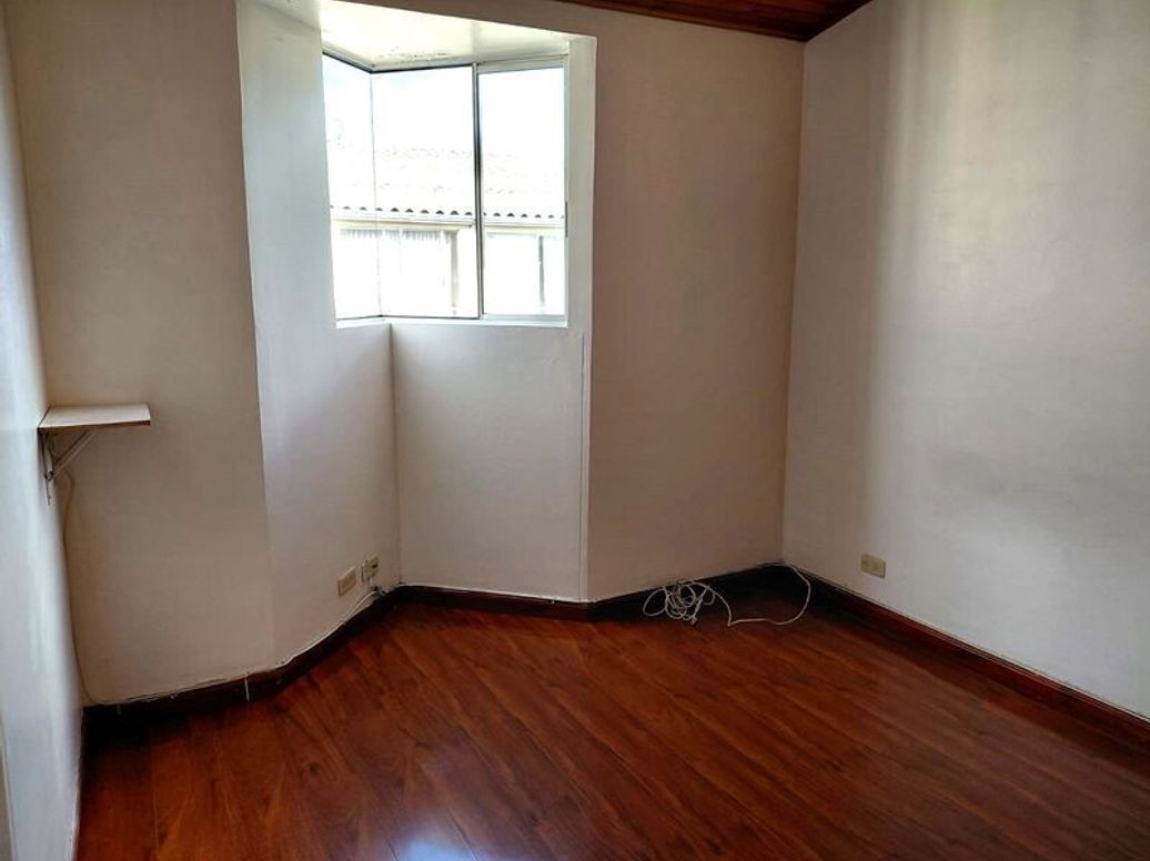 Apartamento de 3 alcobas en venta en Cr Quintas De San Pedro Et. Iii, Bogotá, 59 m² · foto 8 de 16
